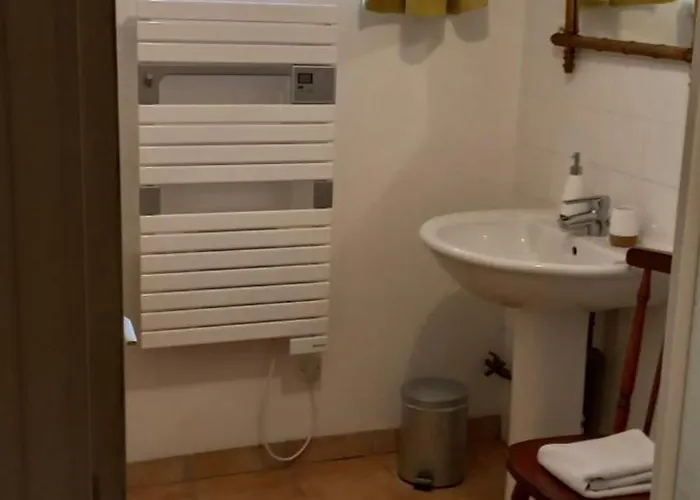 Bulle De Miel 펜션 Berru